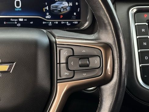 Used 2022 Chevrolet Suburban High Country image 15