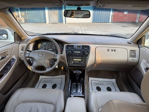 Used 2001 Honda Accord EX image 23