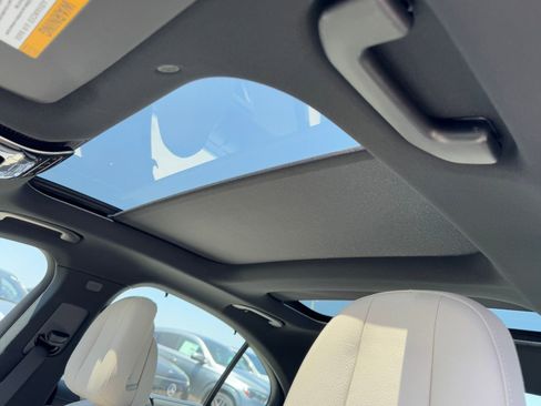 New 2025 Mercedes-Benz E 350 Sedan image 22