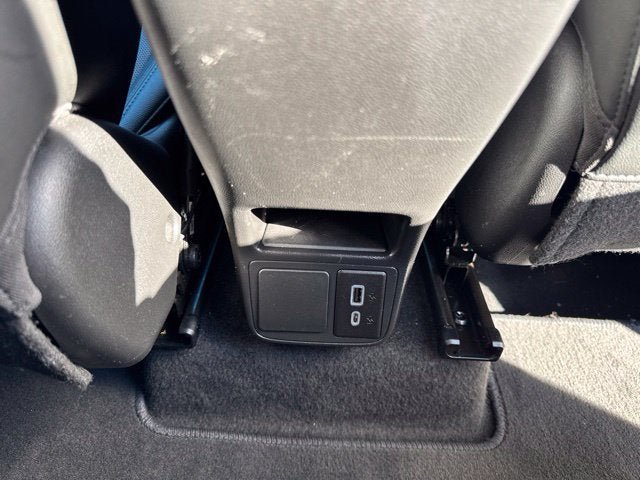 Used 2024 Buick Encore GX Sport Touring FWD image 23