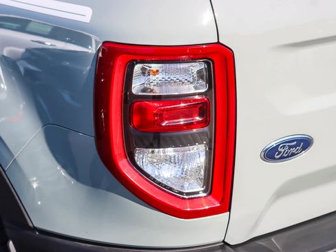 Used 2023 Ford Bronco Sport Heritage image 8