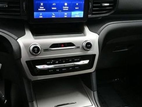 Used 2021 Ford Explorer 4WD image 19