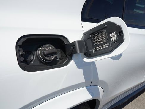 New 2026 Mercedes-Benz GLE 63 AMG S image 13