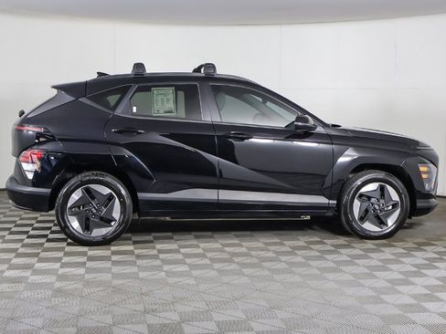 Used 2024 Hyundai Kona SEL image 18