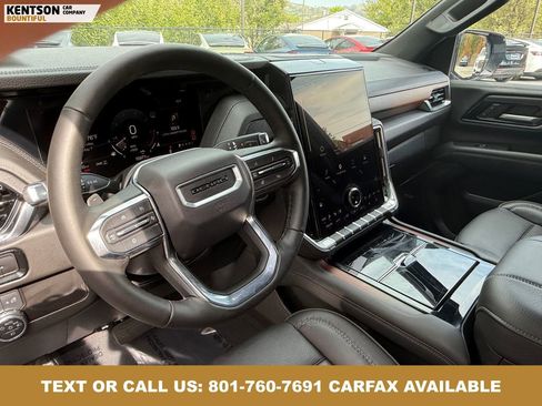 Used 2025 GMC Yukon XL Denali AWD/4WD image 29