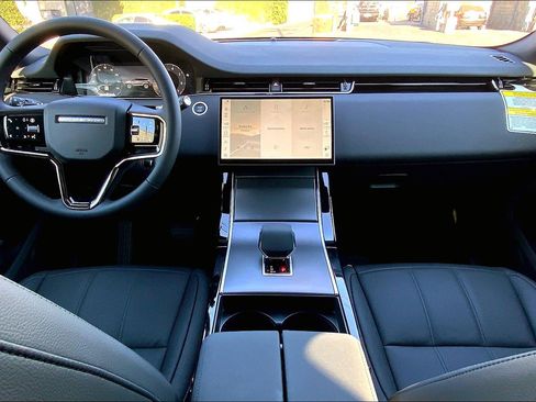 New 2026 Land Rover Range Rover Evoque S image 7