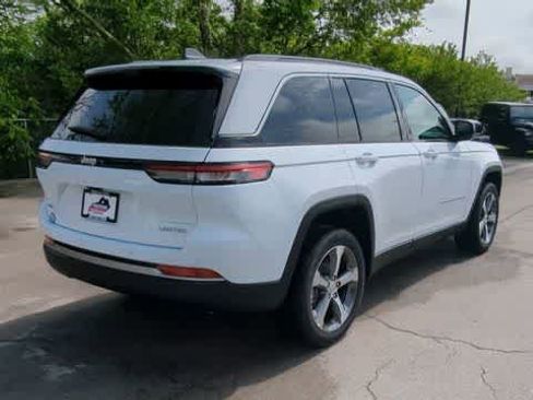 New 2026 Jeep Grand Cherokee Limited AWD/4WD image 8