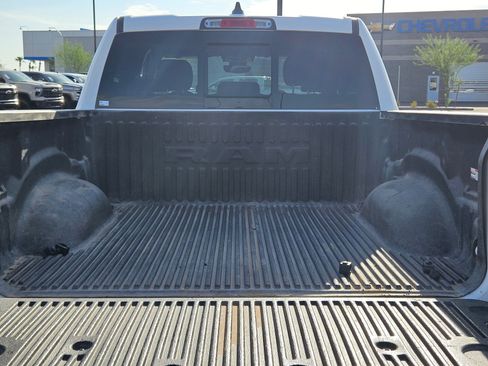 Used 2019 RAM 1500 Big Horn RWD image 27