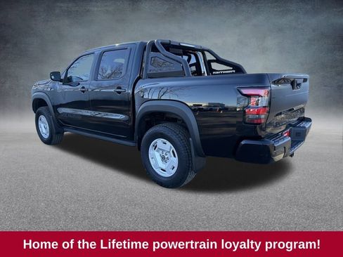 Used 2024 Nissan Frontier SV w/ Hardbody Edition image 7