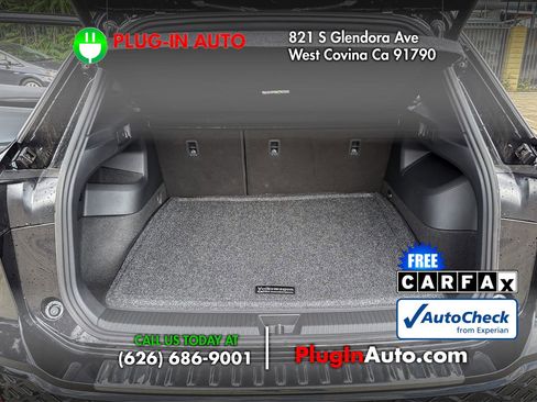 Used 2026 Volkswagen Tiguan SEL R-Line AWD/4WD image 14