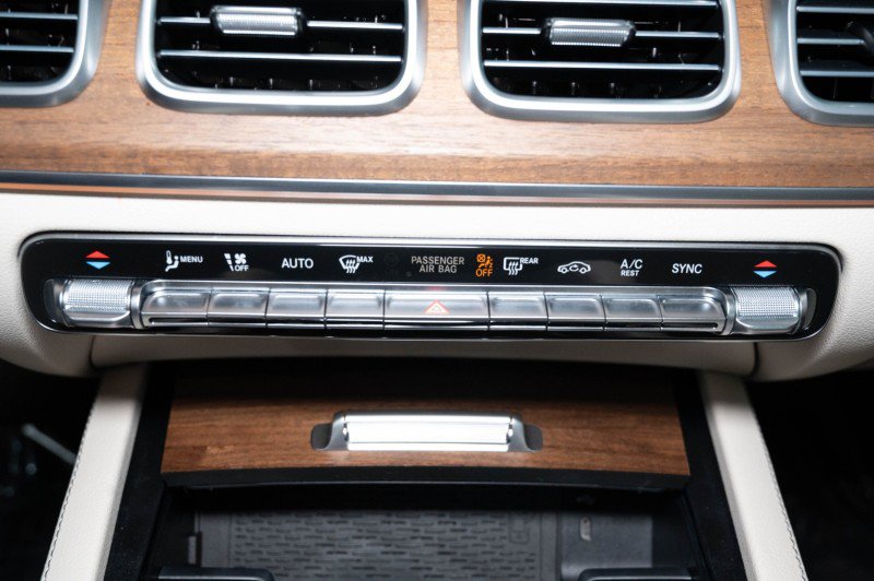 Certified 2026 Mercedes-Benz GLE 450 4MATIC image 36