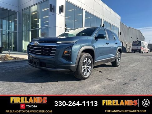 Used 2025 Chevrolet Equinox LT image 4