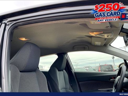 Used 2021 Toyota C-HR LE FWD image 21