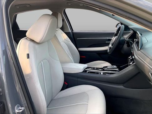 Used 2023 Hyundai Sonata SEL FWD image 8