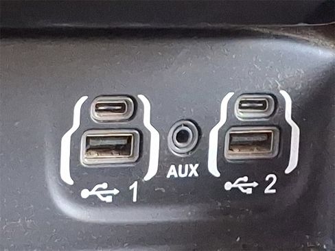 Used 2022 RAM 2500 Limited image 23