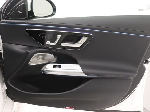 New 2025 Mercedes-Benz E 350 4MATIC Sedan image 24