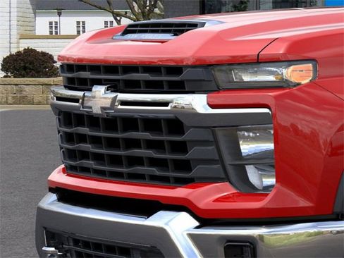 New 2026 Chevrolet Silverado 2500 LT image 13