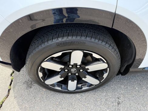 Used 2024 Honda Prologue Elite image 12
