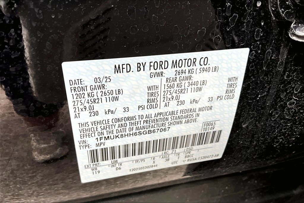 Used 2025 Ford Explorer Platinum w/ LUX Leather Package AWD/4WD image 44