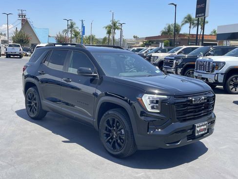 New 2026 GMC Terrain Elevation w/ Elevation Premium Package FWD image 3