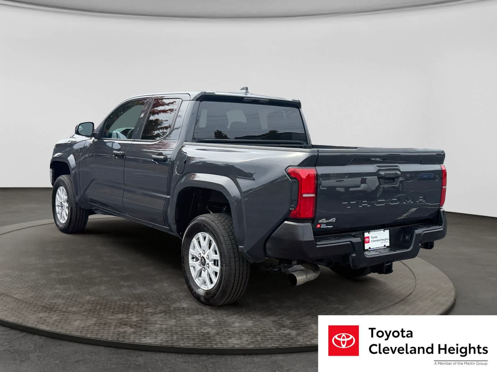 Used 2025 Toyota Tacoma SR AWD/4WD image 7