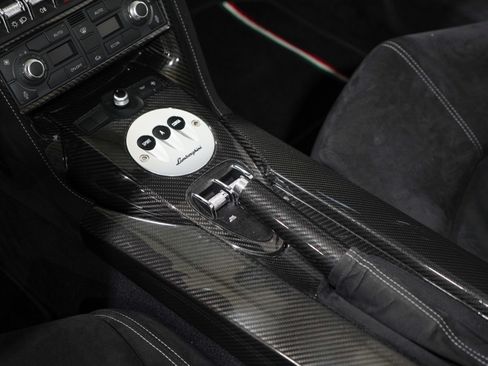 Used 2012 Lamborghini Gallardo LP 570-4 Performante AWD/4WD image 12