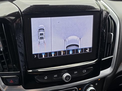Used 2020 Chevrolet Traverse Premier w/ Redline Edition image 23