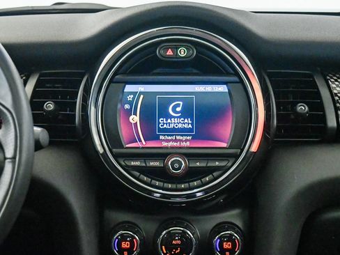 Used 2020 MINI Cooper S FWD image 14