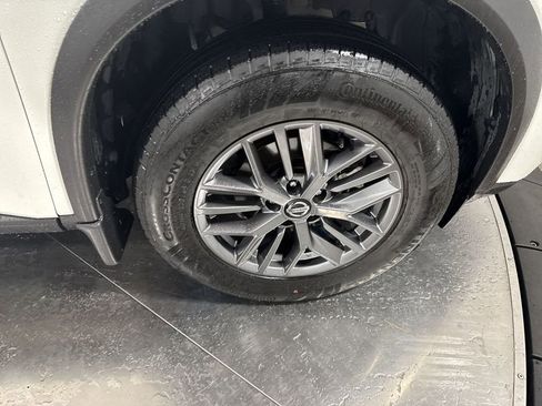 Used 2021 Nissan Rogue S image 14