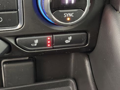 Used 2021 Chevrolet Tahoe Z71 w/ Rear Media and Nav Package image 30