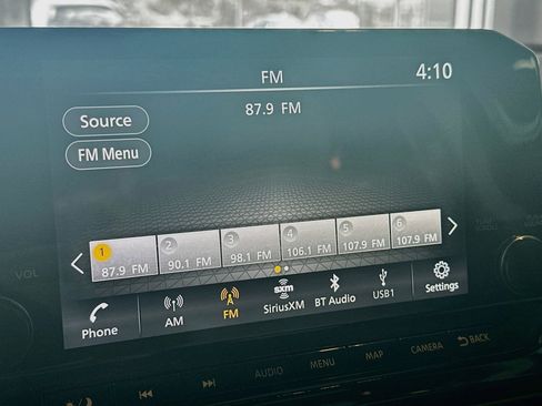 Used 2023 Nissan Pathfinder SL AWD/4WD image 21