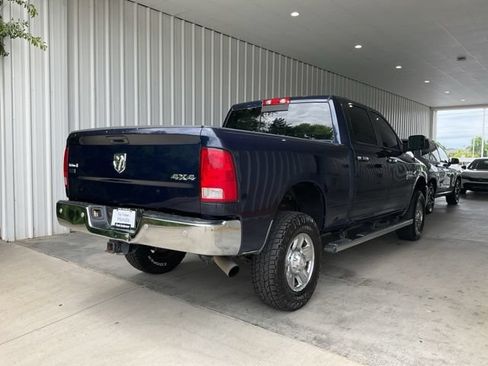 Used 2016 RAM 2500 SLT w/ Luxury Group AWD/4WD image 17