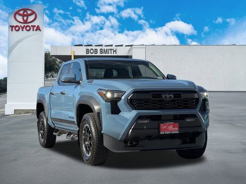 New 2026 Toyota Tacoma TRD Off-Road image 4