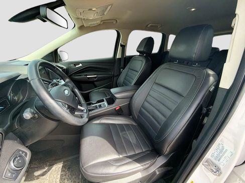 Used 2017 Ford Escape Titanium AWD/4WD image 22