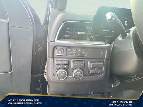 New 2026 Chevrolet Suburban Z71 w/ Comfort Package AWD/4WD image 16