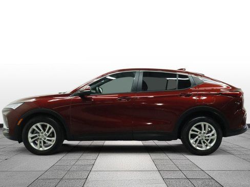 Used 2025 Buick Envista Preferred w/ Convenience II Package FWD image 4