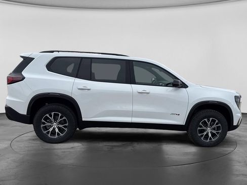 New 2026 GMC Acadia AT4 w/ Luxury Package AWD/4WD image 9