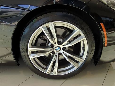 Used 2025 BMW Z4 sDrive30i image 9