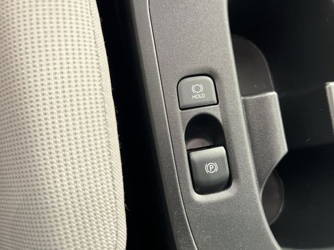 Used 2024 Toyota Corolla LE image 32