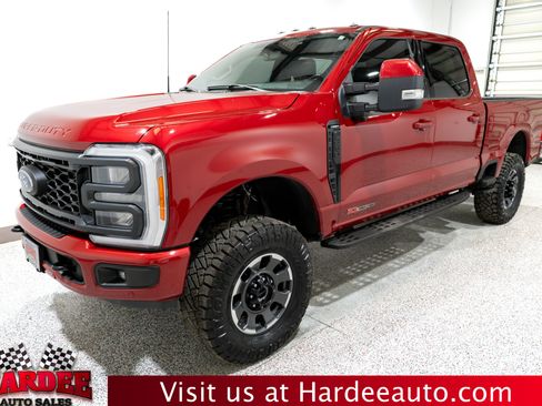 Used 2023 Ford F250 Lariat w/ Lariat Ultimate Package image 2