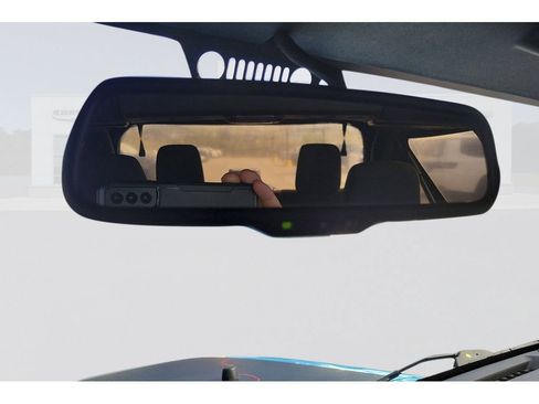 Used 2017 Jeep Wrangler Sport image 11