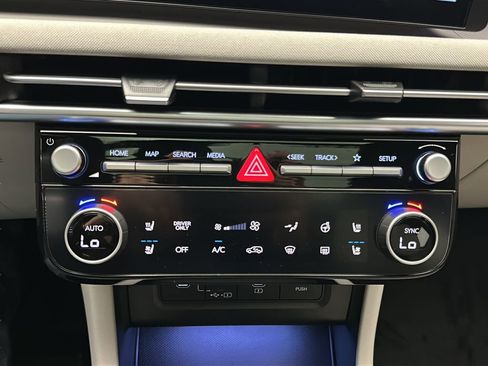New 2026 Hyundai Tucson Limited AWD/4WD image 29