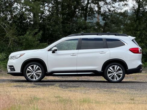Used 2019 Subaru Ascent Limited AWD/4WD image 4