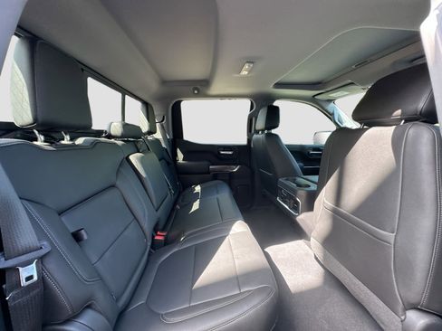 Used 2019 Chevrolet Silverado 1500 LTZ image 27