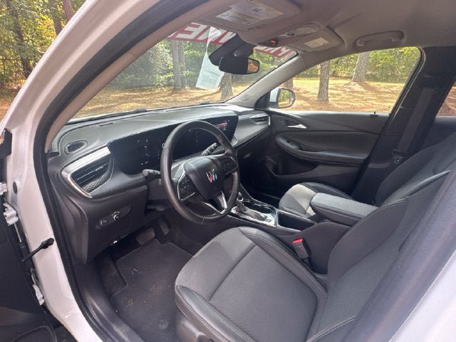 Used 2024 Buick Encore GX Preferred FWD image 10