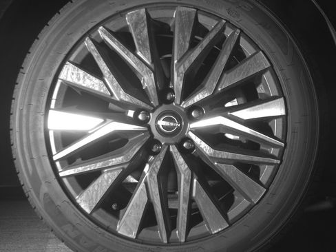 Used 2025 Nissan Altima 2.5 SV FWD image 13