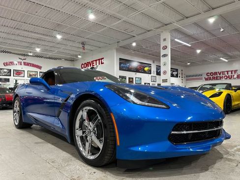 Used 2014 Chevrolet Corvette Stingray Coupe w/ 2LT Preferred Equipment Group RWD image 5