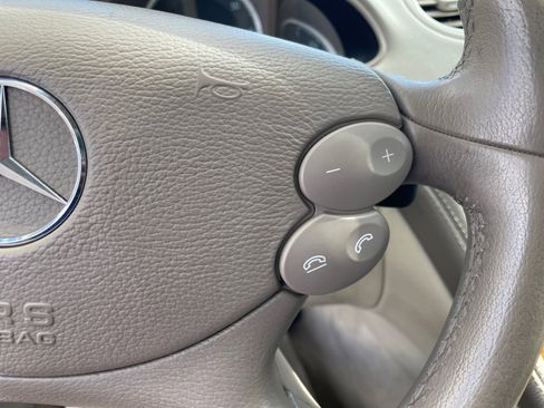Used 2008 Mercedes-Benz SL 550 w/ AMG Sport Pkg image 18