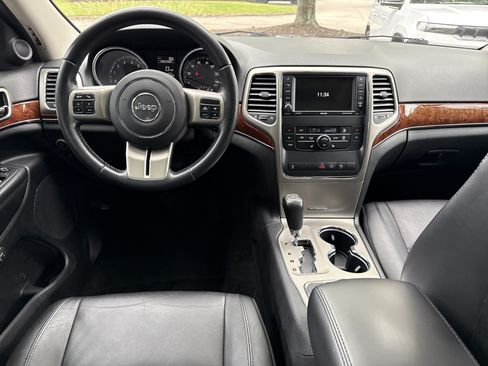 Used 2012 Jeep Grand Cherokee Limited w/ Trailer Tow Group AWD/4WD image 22