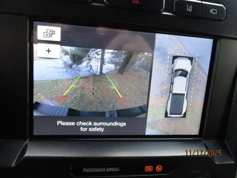 Used 2017 Ford F350 Lariat w/ Tow Technology Bundle image 19